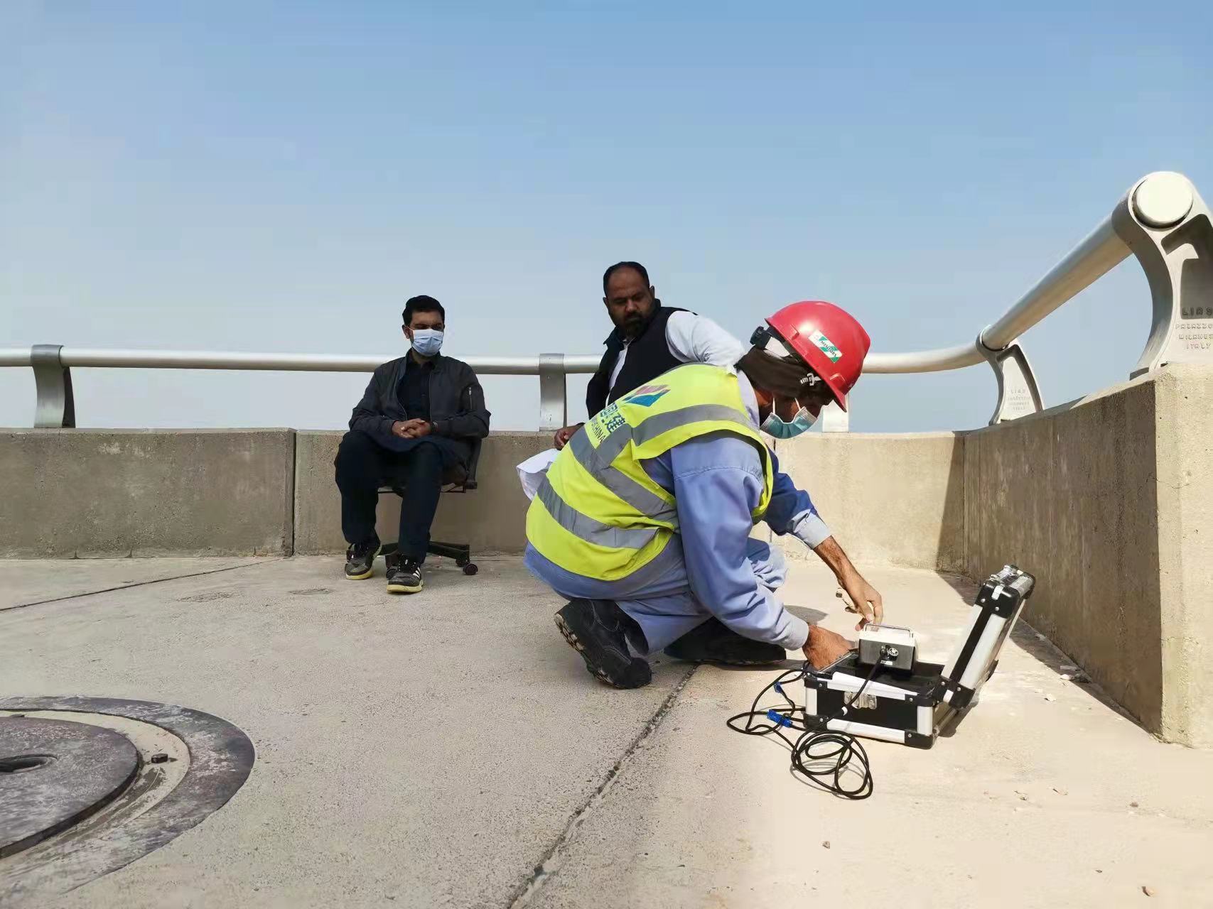 爆破振動監(jiān)測中傳感器及采集儀防護方法